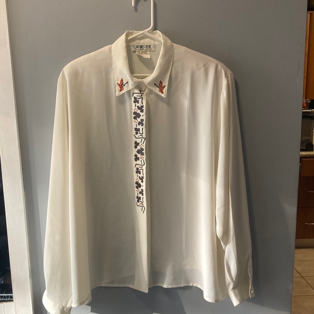 SKU#23 Jacques Vert White Embroidered Collar Blouse